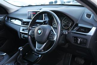 2015 BMW X1 - Thumbnail