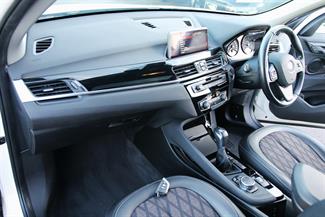 2015 BMW X1 - Thumbnail