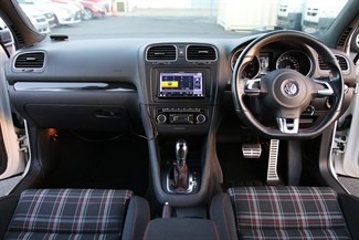 2013 Volkswagen Golf - Thumbnail