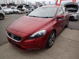 2015 Volvo V40 - Thumbnail
