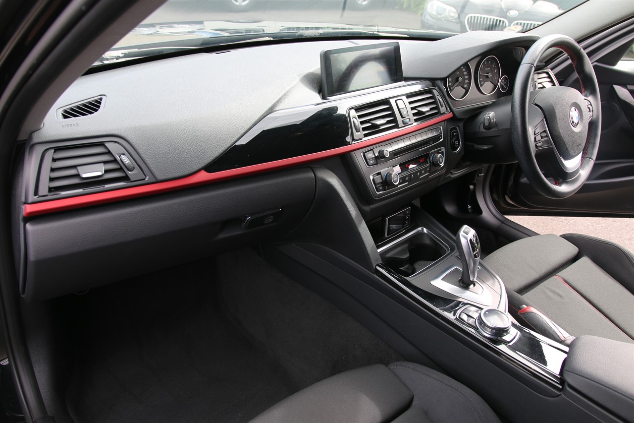 2013 BMW 320i