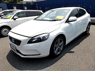 2014 Volvo V40 - Thumbnail