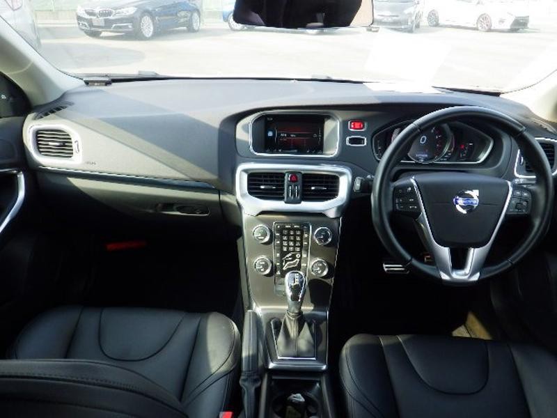 2014 Volvo V40