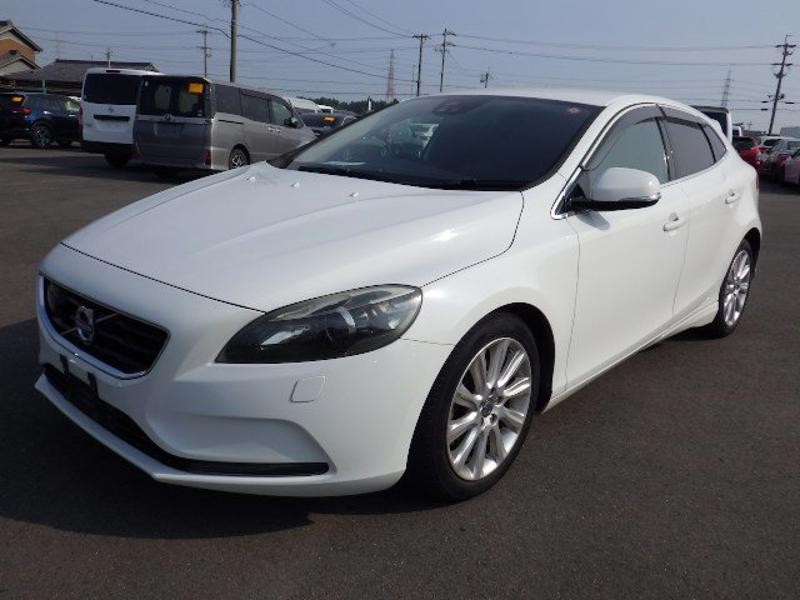 2014 Volvo V40