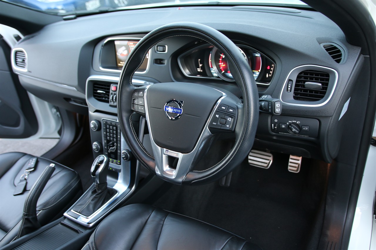 2013 Volvo V40