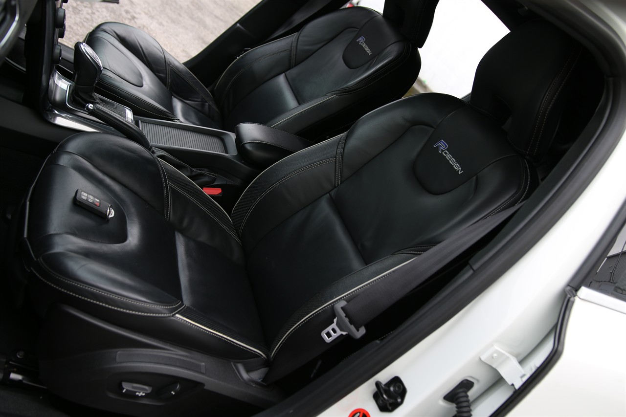 2013 Volvo V40