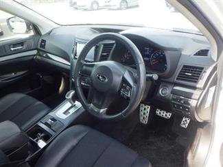 2014 Subaru Legacy - Thumbnail
