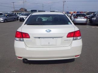 2014 Subaru Legacy - Thumbnail