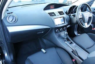 2012 Mazda Axela - Thumbnail