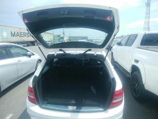 2013 Mercedes-Benz C 200 - Thumbnail