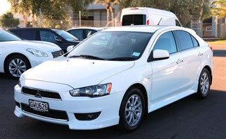 2013 Mitsubishi Lancer - Thumbnail