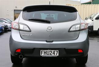 2010 Mazda 3 - Thumbnail