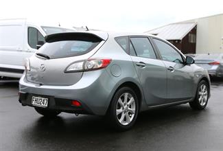 2010 Mazda 3 - Thumbnail