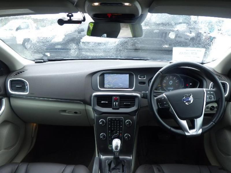 2013 Volvo V40