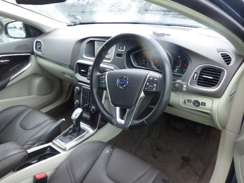 2013 Volvo V40
