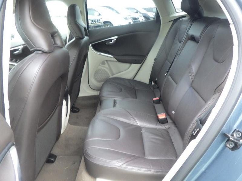 2013 Volvo V40