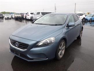 2013 Volvo V40 - Thumbnail