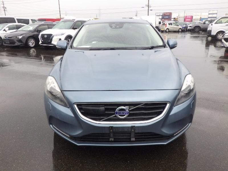 2013 Volvo V40