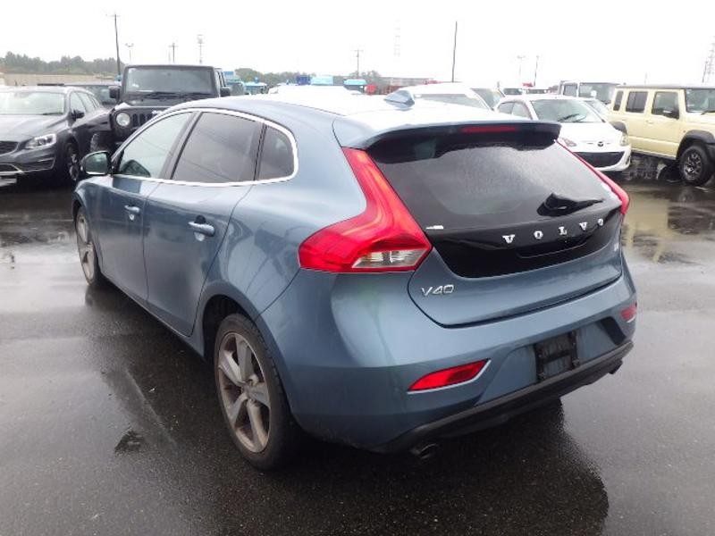 2013 Volvo V40
