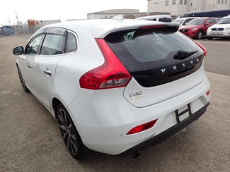2013 Volvo V40 - Thumbnail