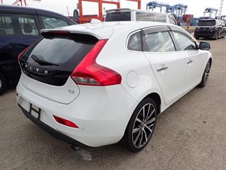 2013 Volvo V40 - Thumbnail