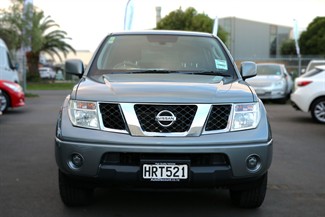 2014 Nissan Navara - Thumbnail
