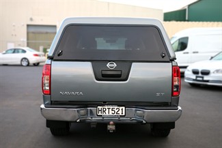 2014 Nissan Navara - Thumbnail