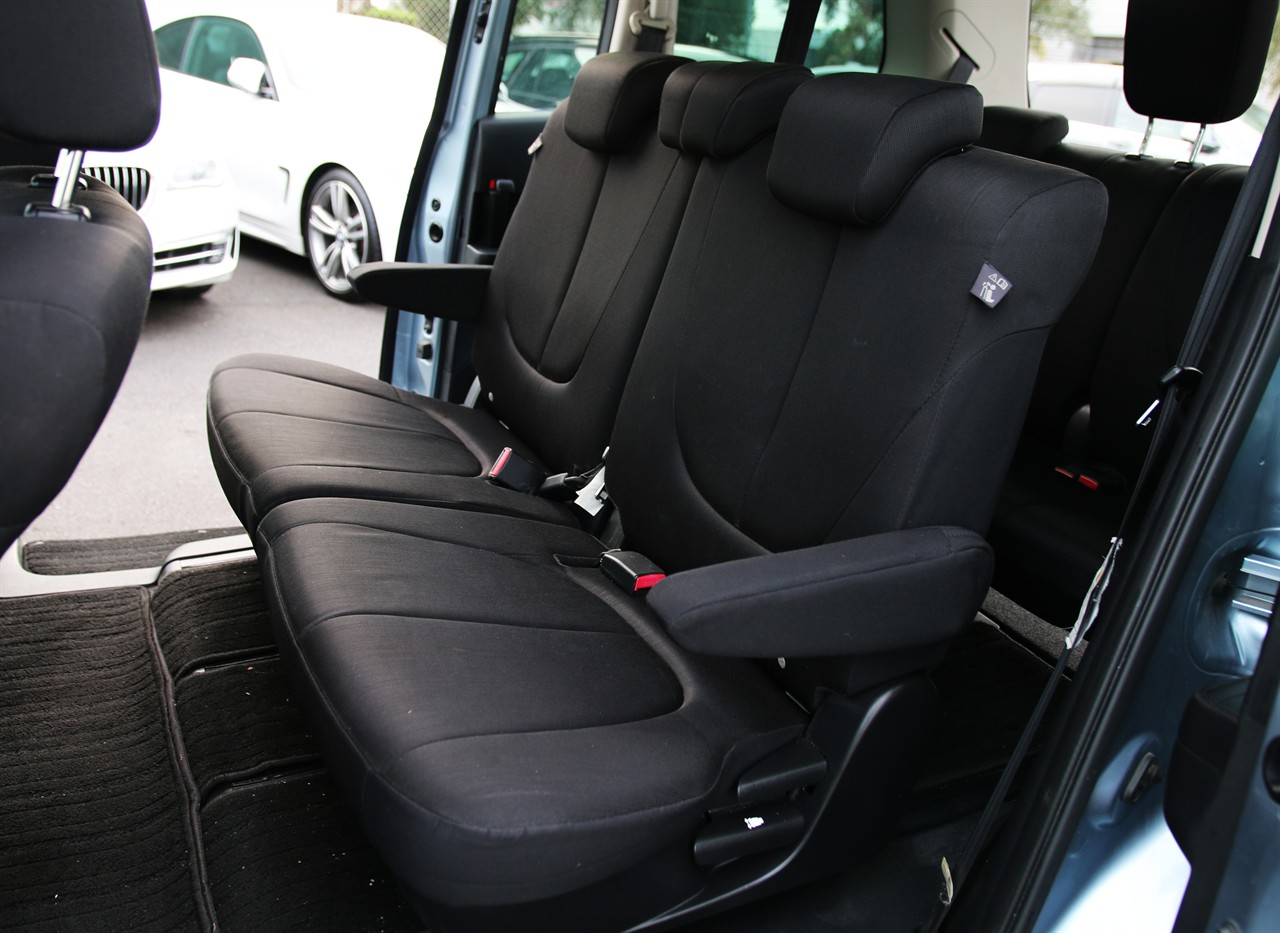 2013 Mazda Biante