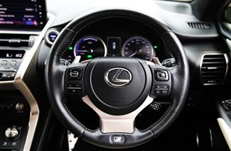 2020 Lexus NX 300h - Thumbnail