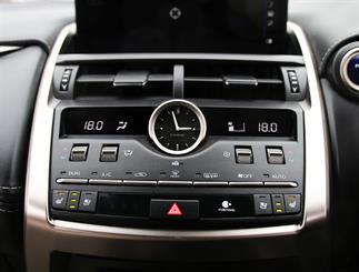 2020 Lexus NX 300h - Thumbnail