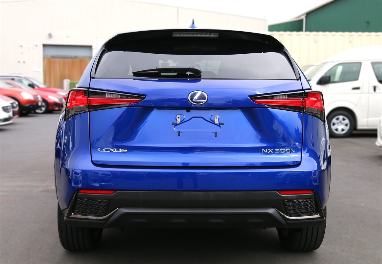 2020 Lexus NX 300h