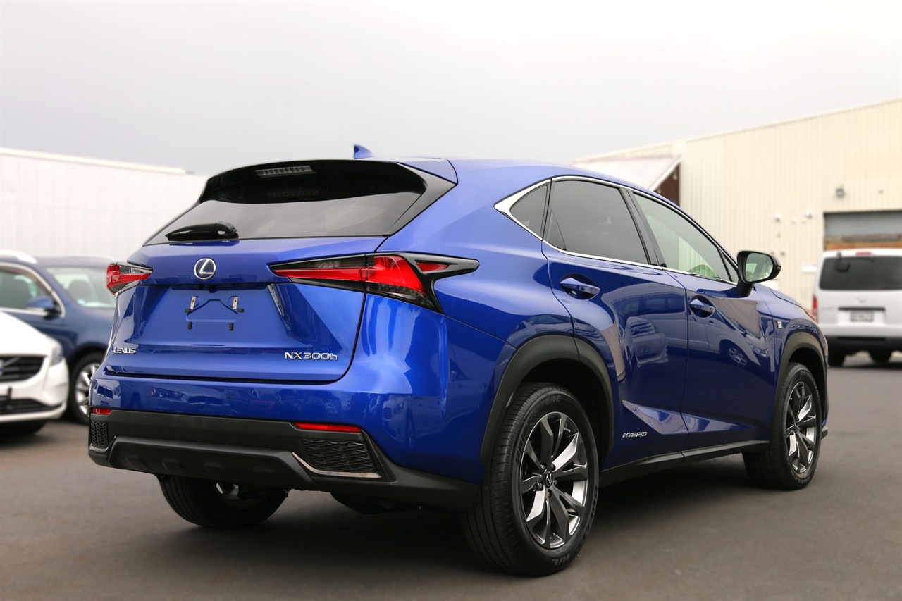 2020 Lexus NX 300h