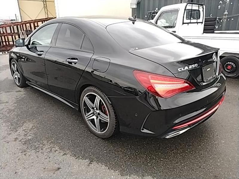 2017 Mercedes-Benz CLA250
