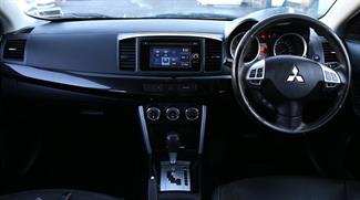 2018 Mitsubishi Lancer - Thumbnail