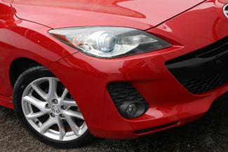 2011 Mazda Axela - Thumbnail