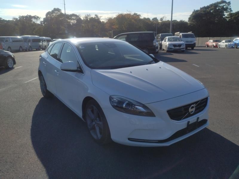 2013 Volvo V40