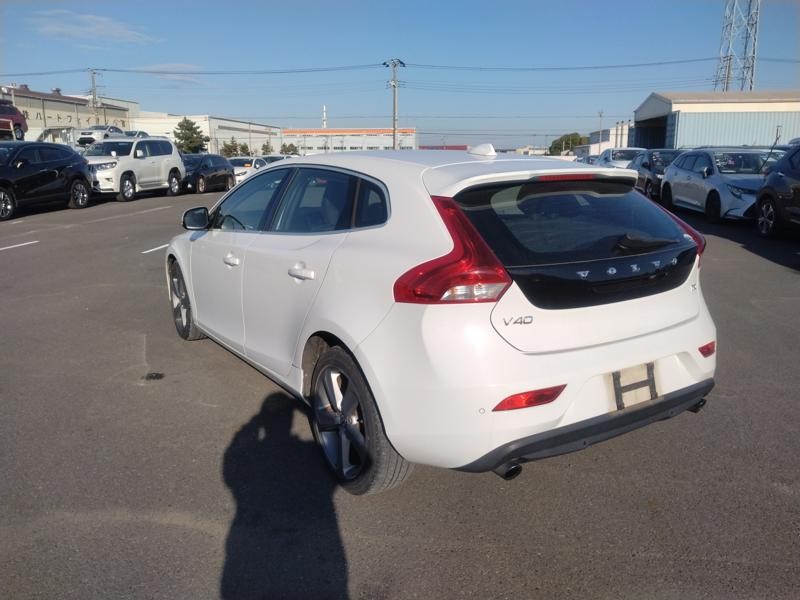 2013 Volvo V40