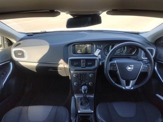 2013 Volvo V40 - Thumbnail