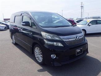 2013 Toyota Vellfire - Thumbnail