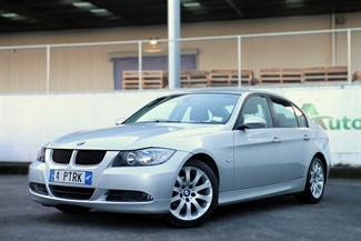 2007 BMW 320i - Thumbnail