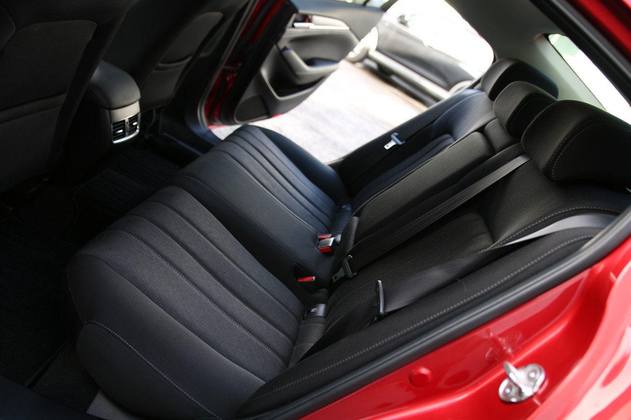 2018 Mazda Atenza