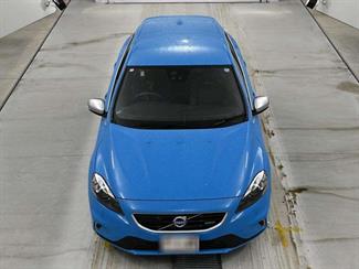 2014 Volvo V40 - Thumbnail