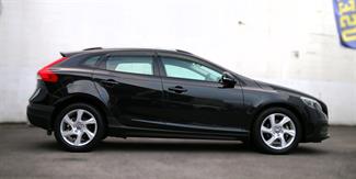 2014 Volvo V40 - Thumbnail