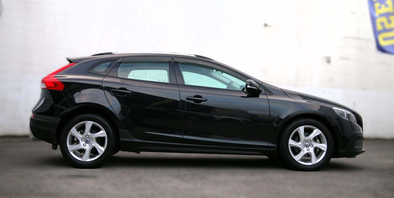 2014 Volvo V40