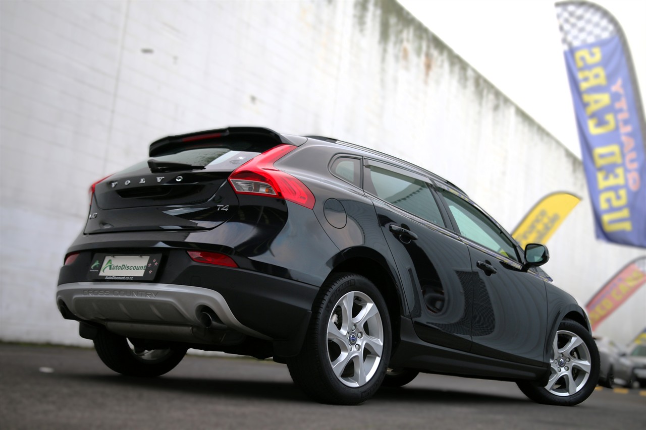 2014 Volvo V40