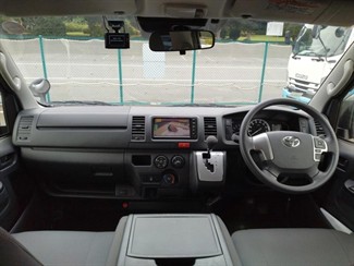 2024 Toyota HIACE - Thumbnail