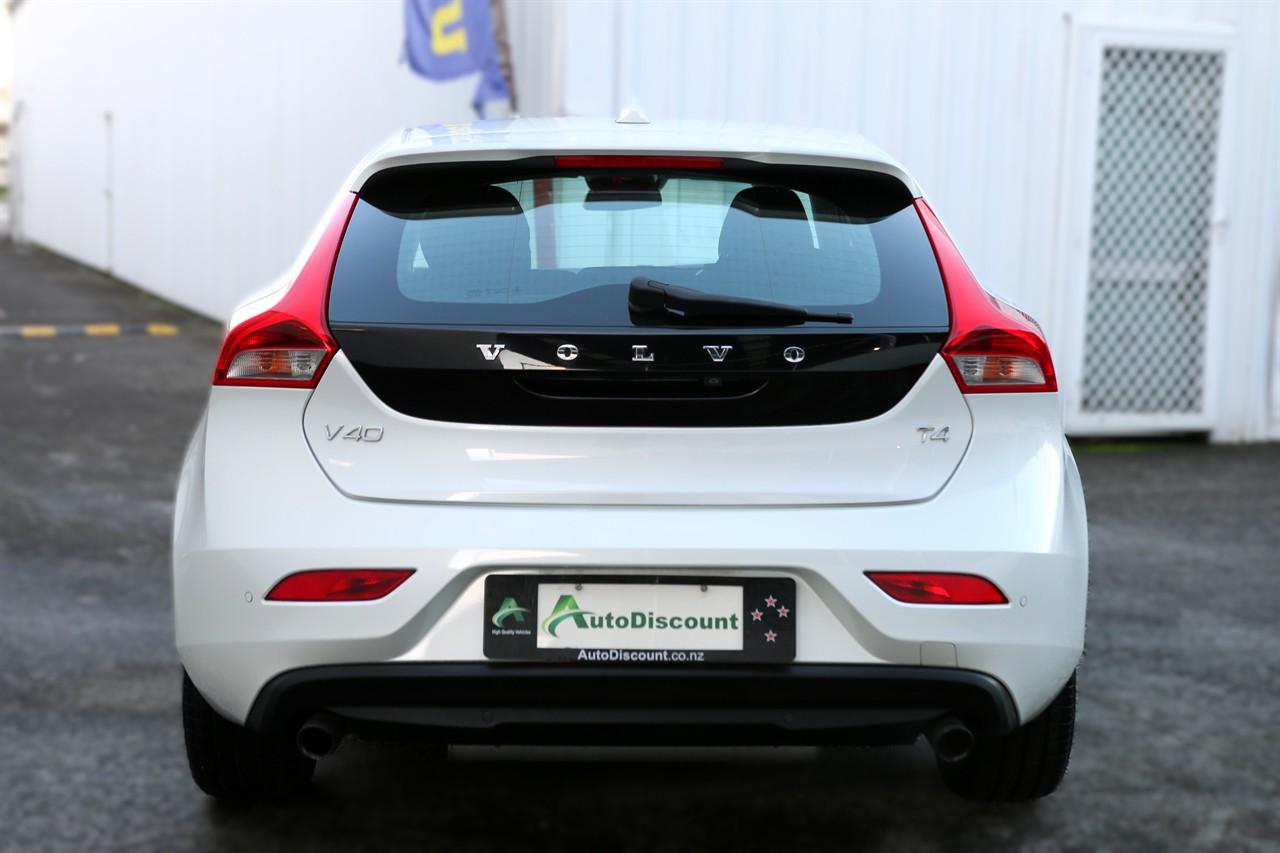 2014 Volvo V40