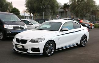 2015 BMW M235i - Thumbnail