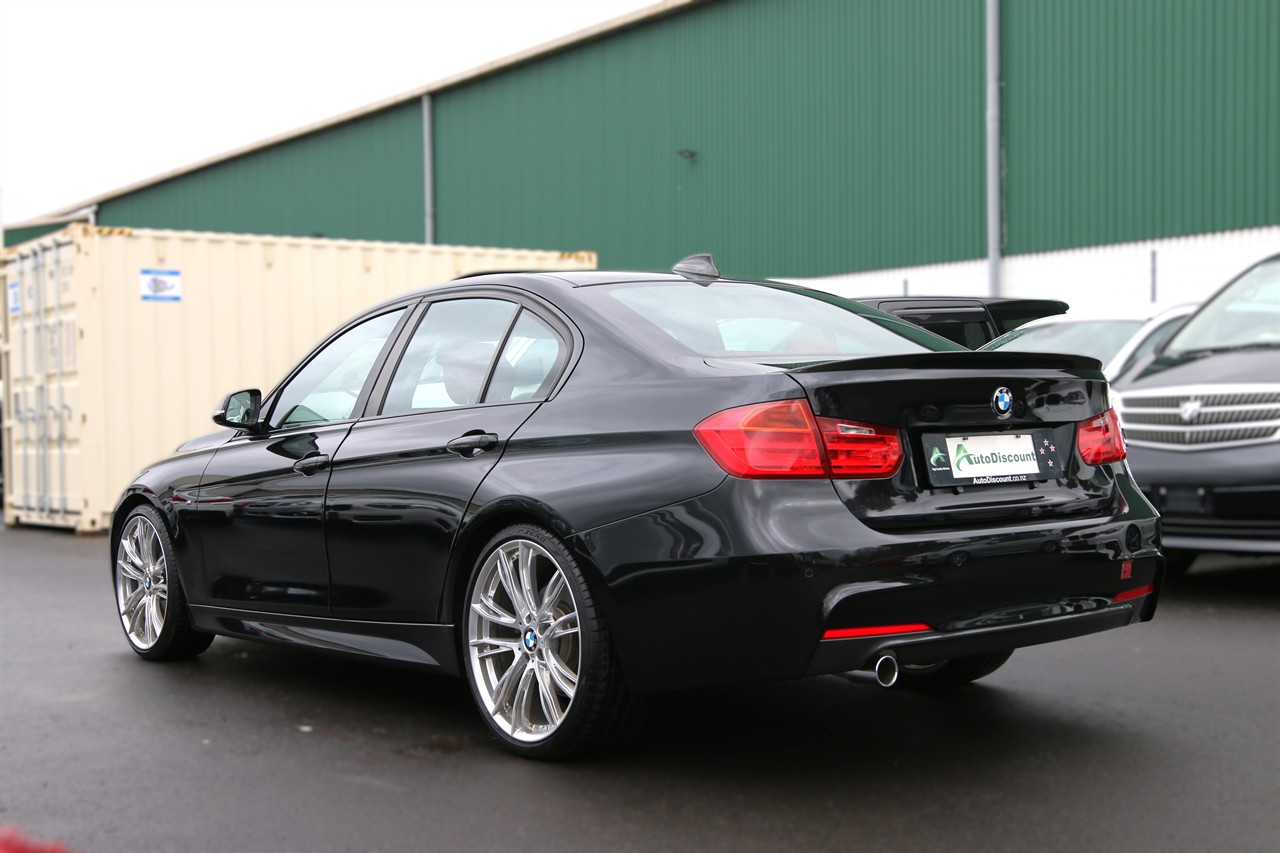 2014 BMW 320i