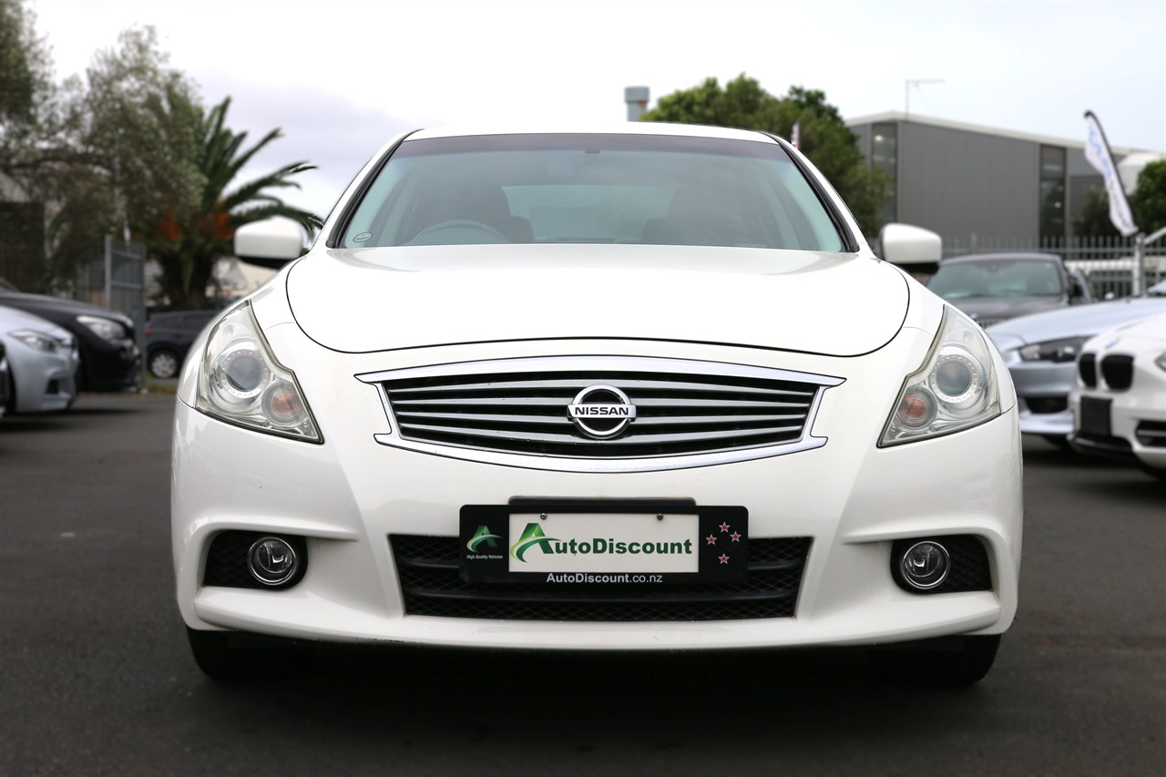 2012 Nissan Skyline